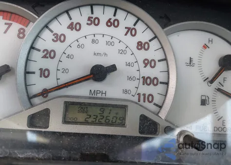 2008 Toyota Corolla Ce/Le/S z USA, uszkodzony, nr VIN 2T1BR30EX8C903883